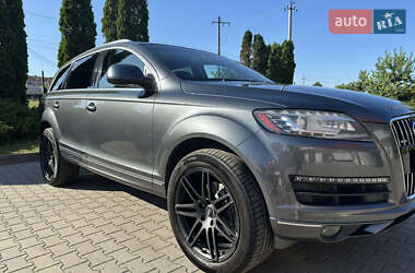 Внедорожник / Кроссовер Audi Q7 2013 в 