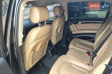 Внедорожник / Кроссовер Audi Q7 2013 в 