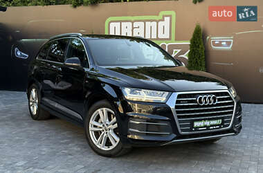 Позашляховик / Кросовер Audi Q7 2016 в Києві