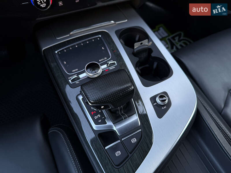 Внедорожник / Кроссовер Audi Q7 2016 в Киеве фото 11 Внедорожник / Кроссовер Audi Q7 2016 в Киеве