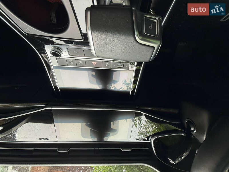 Внедорожник / Кроссовер Audi Q7 2022 в Киеве