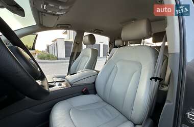 Внедорожник / Кроссовер Audi Q7 2011 в 