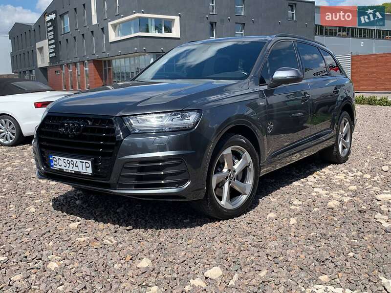 Внедорожник / Кроссовер Audi Q7 2017 в Львове