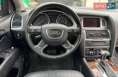 Внедорожник / Кроссовер Audi Q7 2012 в 