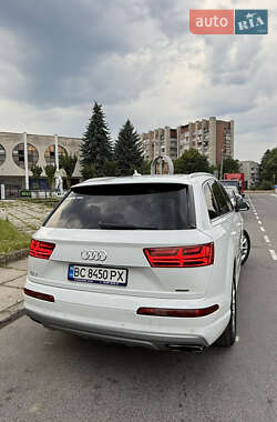 Внедорожник / Кроссовер Audi Q7 2019 в 