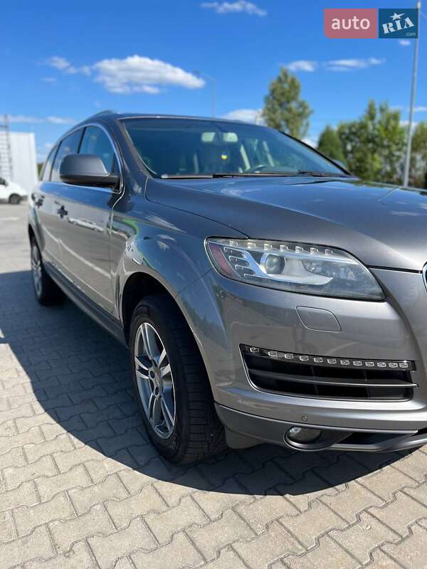 Внедорожник / Кроссовер Audi Q7 2014 в Житомире