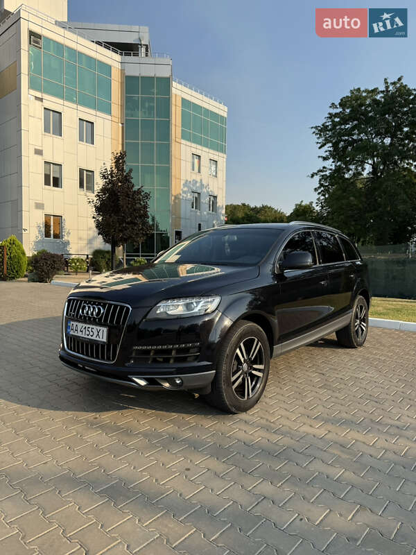 Позашляховик / Кросовер Audi Q7 2013 в Ізмаїлі