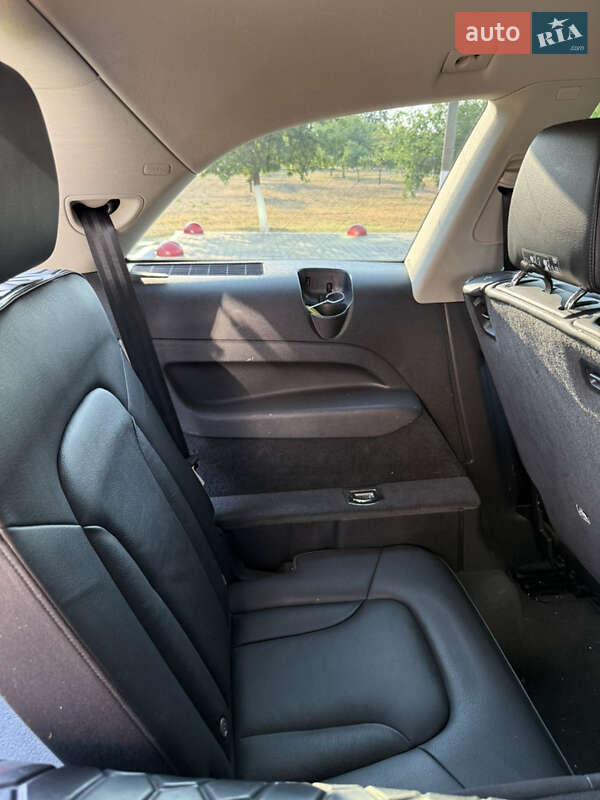 Позашляховик / Кросовер Audi Q7 2013 в Ізмаїлі