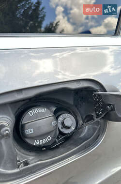 Внедорожник / Кроссовер Audi Q7 2011 в 