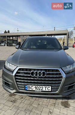 Внедорожник / Кроссовер Audi Q7 2017 в Львове