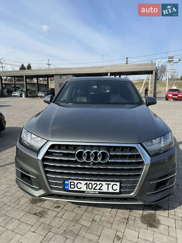 Audi Q7 2017