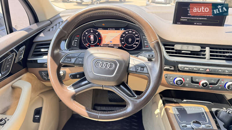 Внедорожник / Кроссовер Audi Q7 2017 в Ивано-Франковске