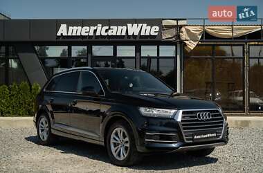 Позашляховик / Кросовер Audi Q7 2017 в 