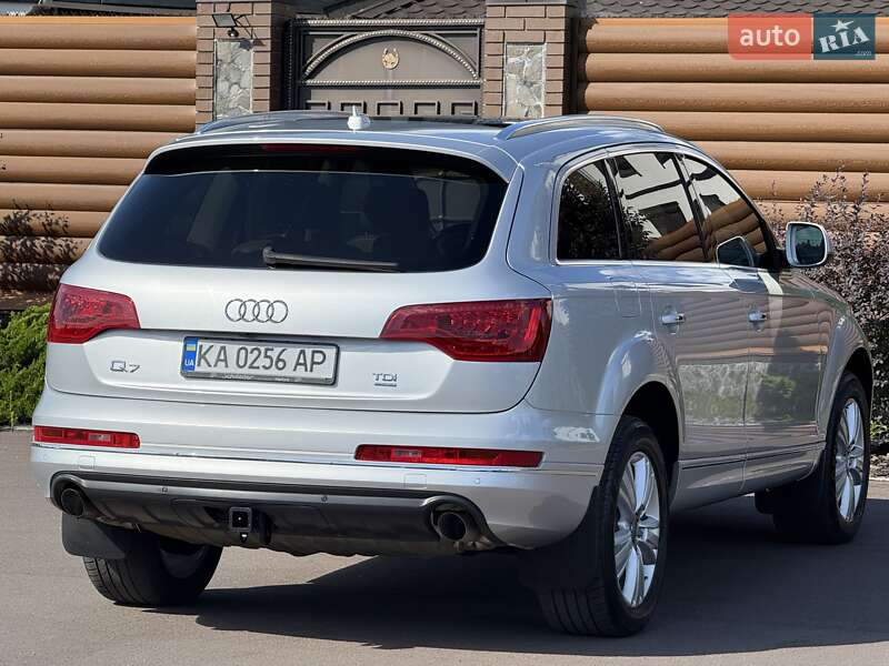 Внедорожник / Кроссовер Audi Q7 2011 в Киеве