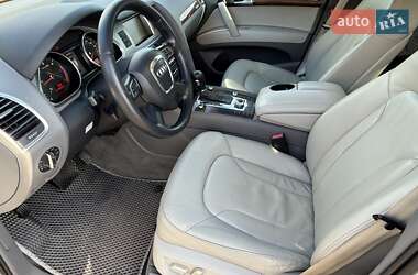 Внедорожник / Кроссовер Audi Q7 2011 в Киеве