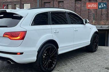 Внедорожник / Кроссовер Audi Q7 2013 в 