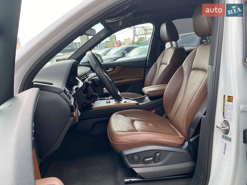Внедорожник / Кроссовер Audi Q7 2016 в Львове
