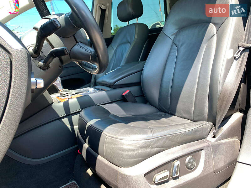 Внедорожник / Кроссовер Audi Q7 2012 в Виннице