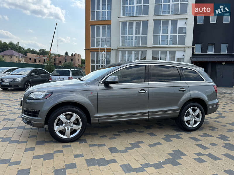 Позашляховик / Кросовер Audi Q7 2014 в Вінниці