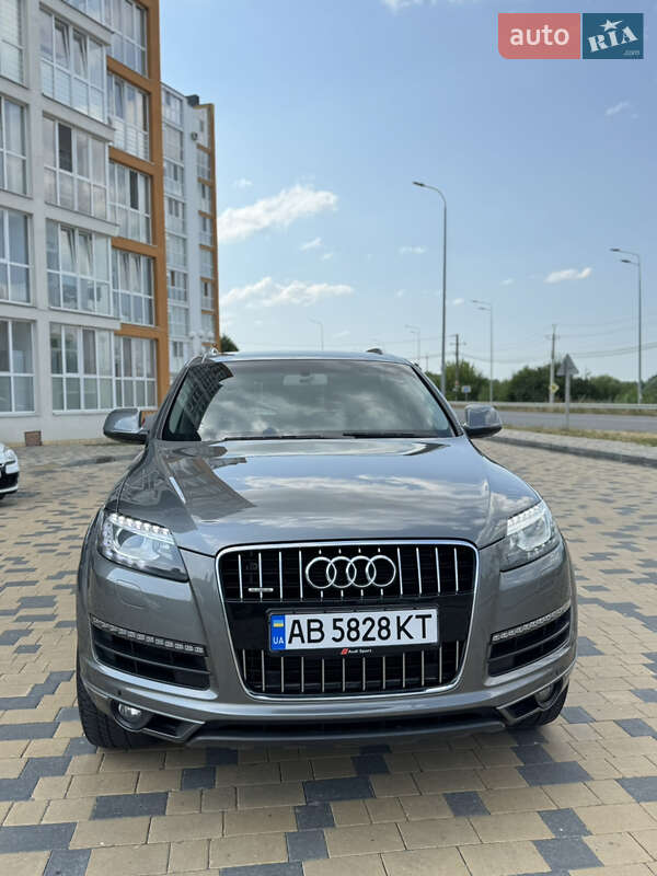 Позашляховик / Кросовер Audi Q7 2014 в Вінниці