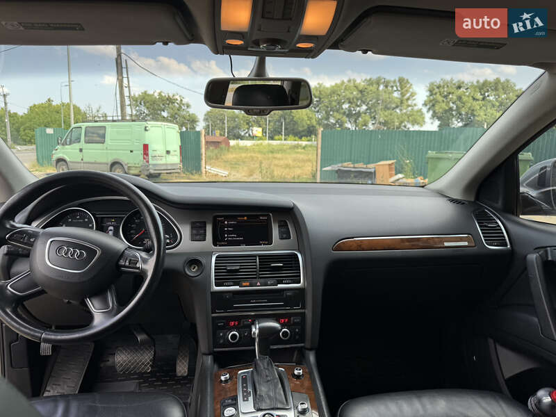 Позашляховик / Кросовер Audi Q7 2014 в Вінниці