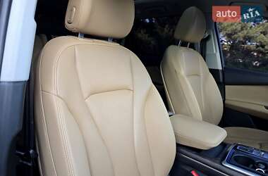 Позашляховик / Кросовер Audi Q7 2020 в 