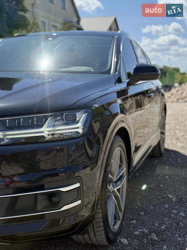Внедорожник / Кроссовер Audi Q7 2017 в Тернополе