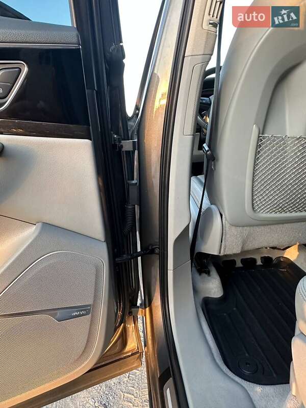 Внедорожник / Кроссовер Audi Q7 2019 в Одессе