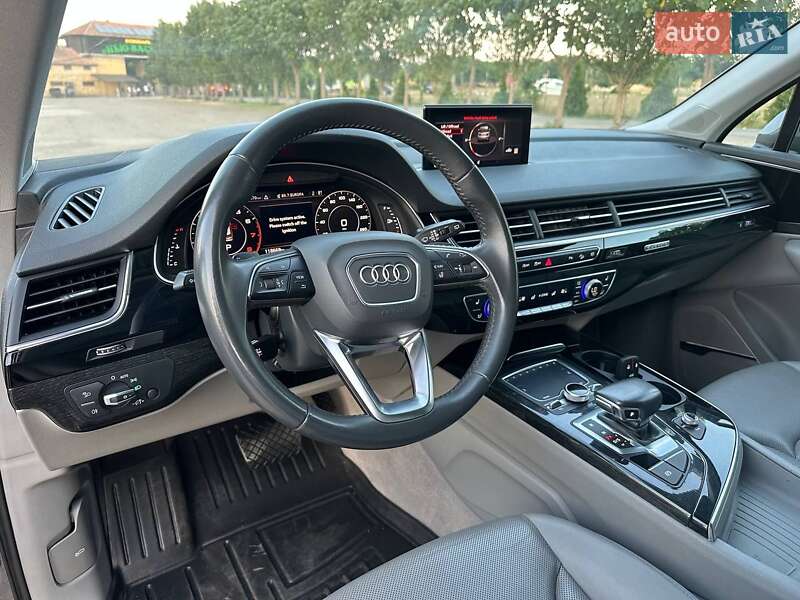 Внедорожник / Кроссовер Audi Q7 2019 в Одессе