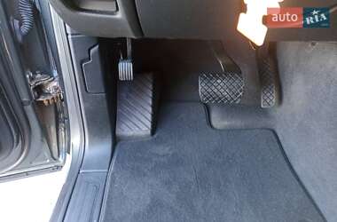 Внедорожник / Кроссовер Audi Q7 2015 в 