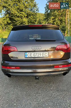 Внедорожник / Кроссовер Audi Q7 2011 в 
