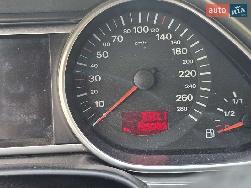 Позашляховик / Кросовер Audi Q7 2007 в Києві