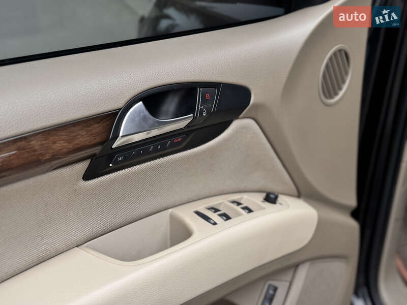 Позашляховик / Кросовер Audi Q7 2007 в Тернополі