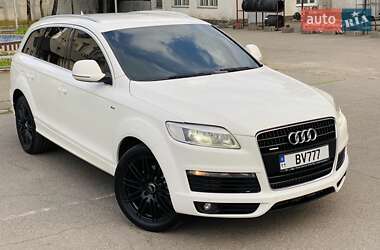 Позашляховик / Кросовер Audi Q7 2008 в 