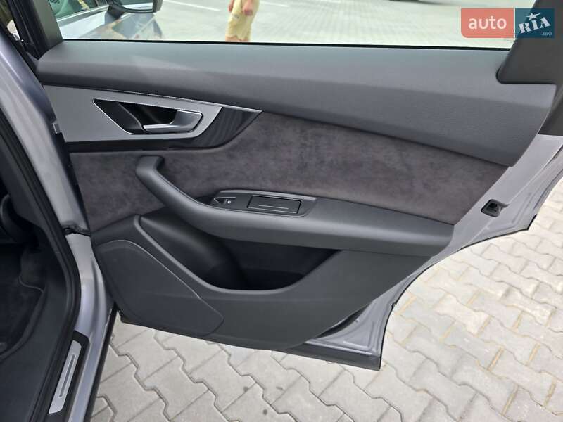 Позашляховик / Кросовер Audi Q7 2018 в Ковелі
