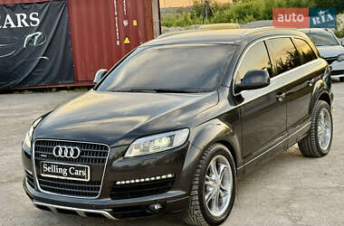 Позашляховик / Кросовер Audi Q7 2006 в 