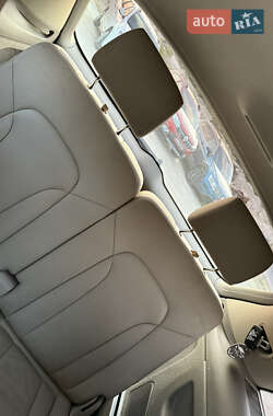 Позашляховик / Кросовер Audi Q7 2006 в 
