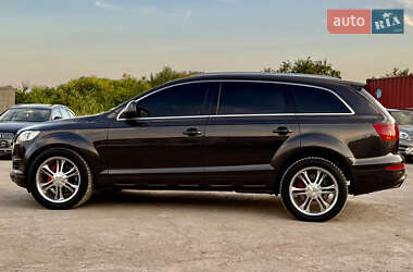 Позашляховик / Кросовер Audi Q7 2006 в 