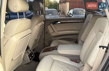 Позашляховик / Кросовер Audi Q7 2006 в 
