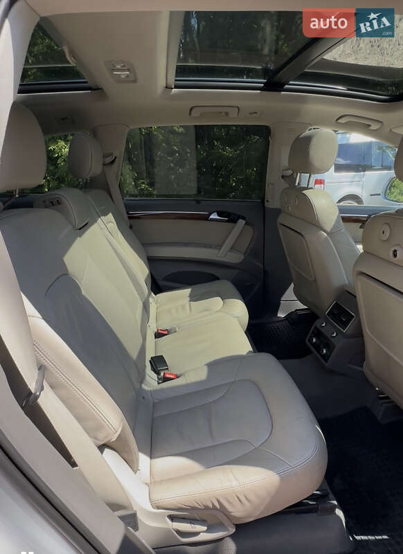 Внедорожник / Кроссовер Audi Q7 2012 в Киеве фото 11 Внедорожник / Кроссовер Audi Q7 2012 в Киеве