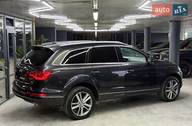 Внедорожник / Кроссовер Audi Q7 2012 в 