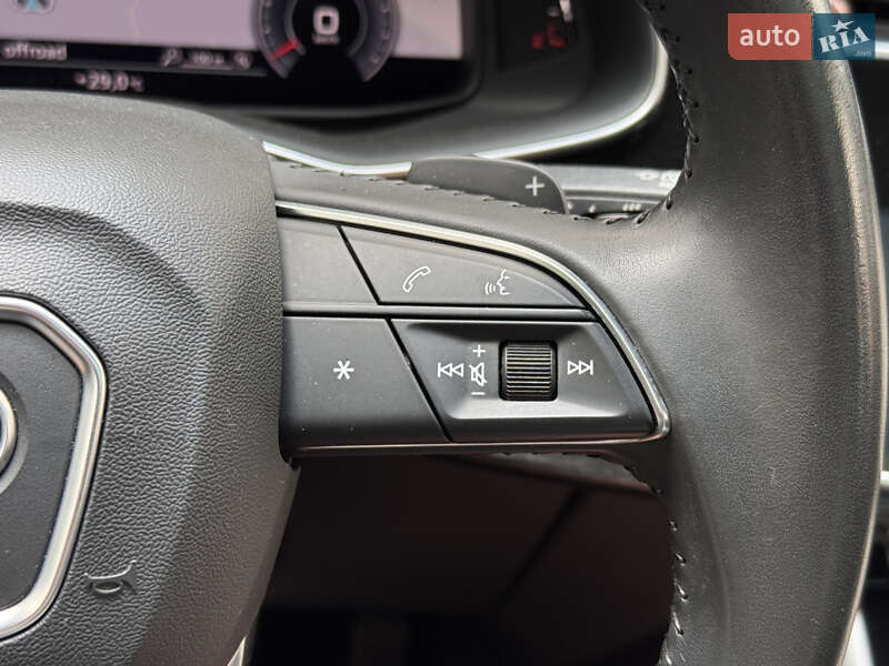 Внедорожник / Кроссовер Audi Q7 2020 в Киеве