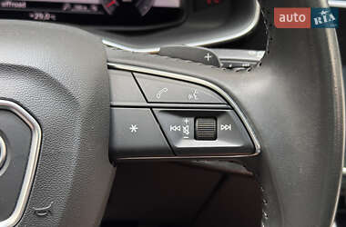 Позашляховик / Кросовер Audi Q7 2020 в 