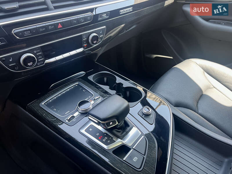 Внедорожник / Кроссовер Audi Q7 2018 в Белой Церкви