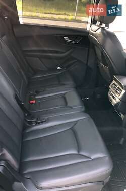 Внедорожник / Кроссовер Audi Q7 2017 в Львове