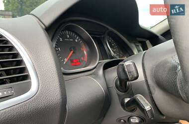 Позашляховик / Кросовер Audi Q7 2006 в 