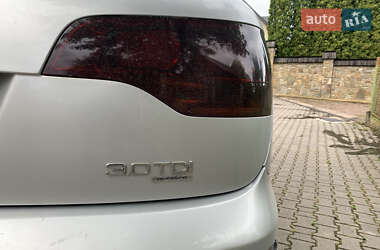 Позашляховик / Кросовер Audi Q7 2006 в 