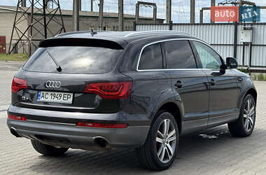 Внедорожник / Кроссовер Audi Q7 2011 в 