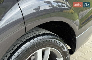 Внедорожник / Кроссовер Audi Q7 2011 в 
