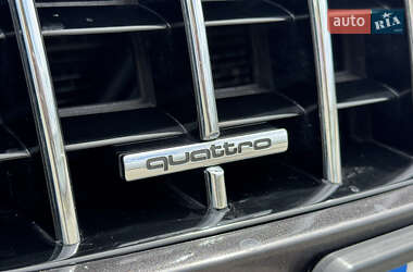 Внедорожник / Кроссовер Audi Q7 2011 в 